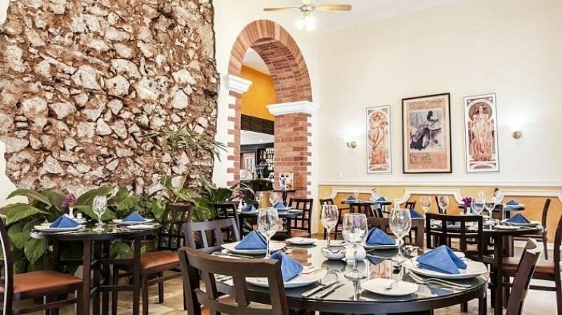 Панорама Barcelona E Hotel 4*