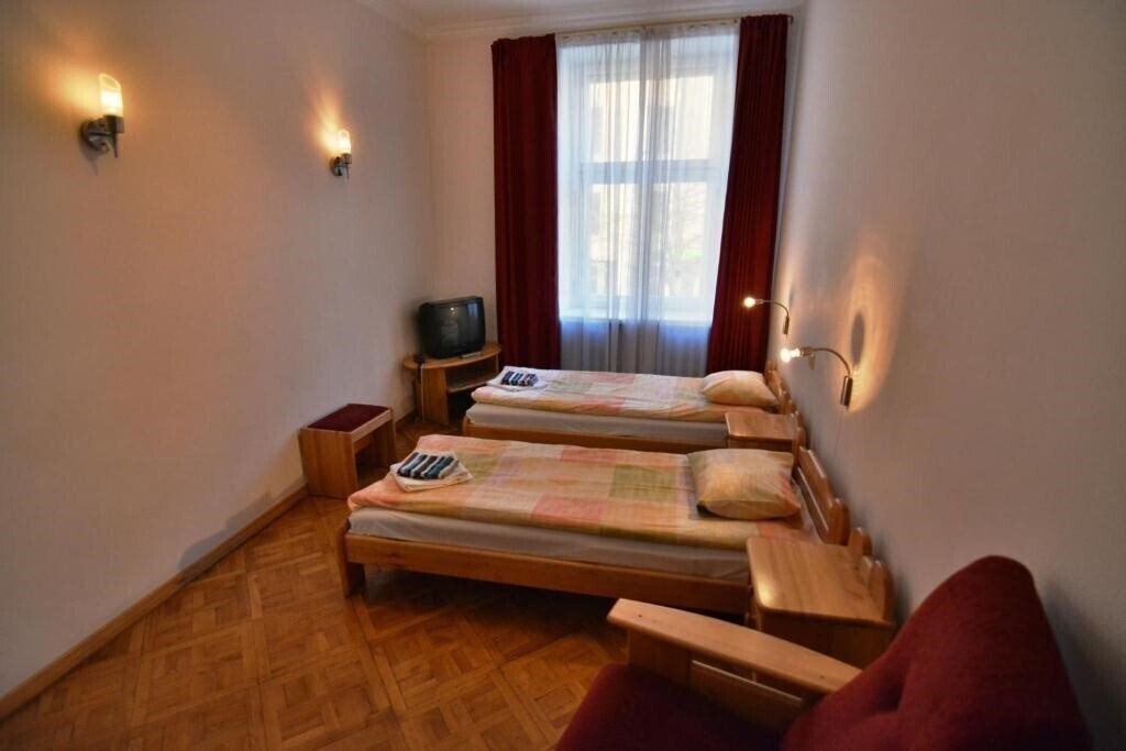Панорама Hotel Multilux 3*