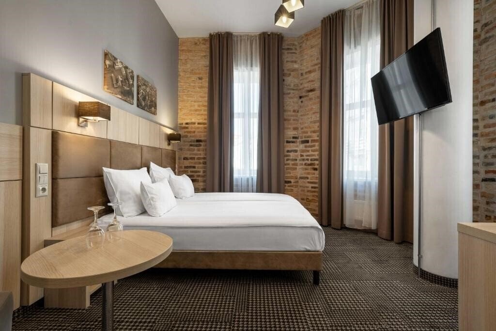 Панорама Wellton Centrum Hotel & SPA 4*