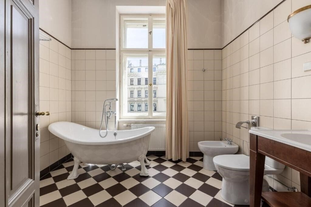 Территория Europa Royale Riga Hotel 4*