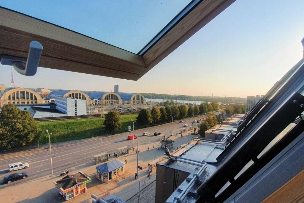 Територія Wellton Riga Hotel 4*