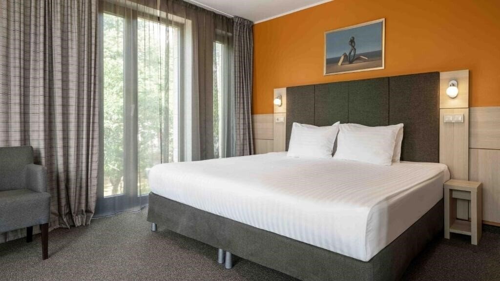 Панорама Wellton Riga Hotel 4*
