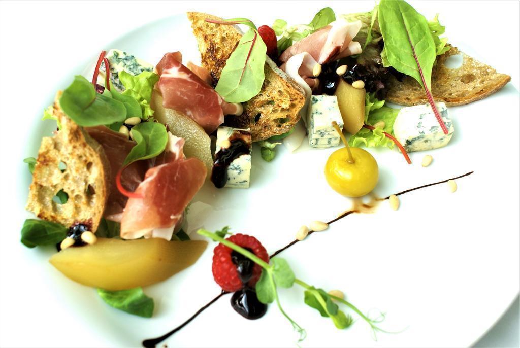 Вид Rixwell Elefant 4*