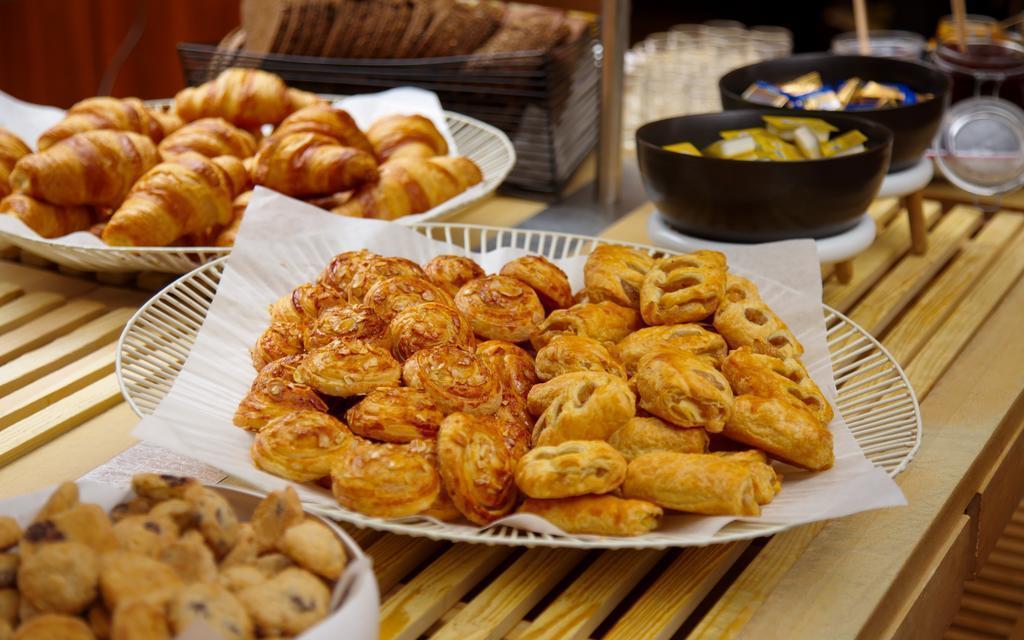 Панорама Radisson Blu Hotel Latvija (ex. Radisson Blu Latvija) 4*