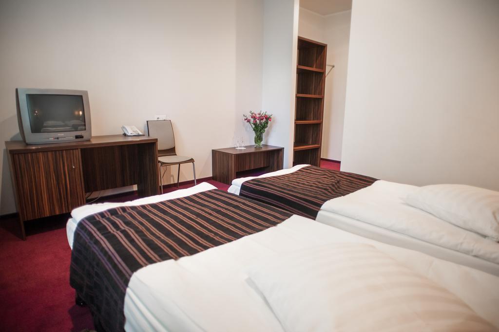 Панорама Days Hotel Riga Vef (ex. Europa City Riga) 3*