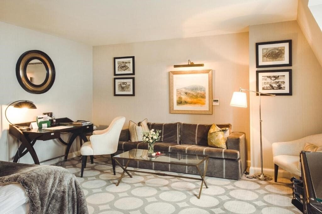 Панорама Grand Palace 5*