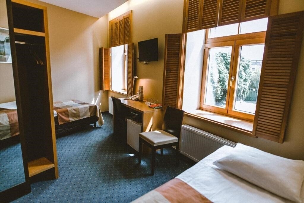 Фото Hanza Hotel 3*