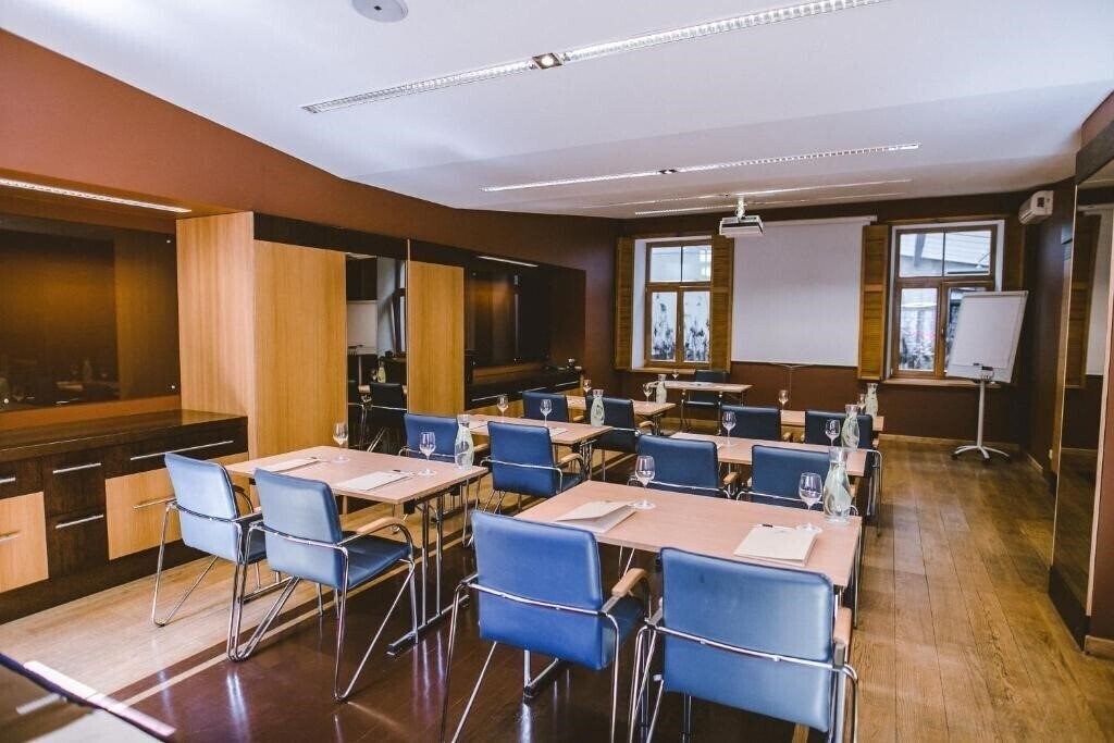 Вид Hanza Hotel 3*