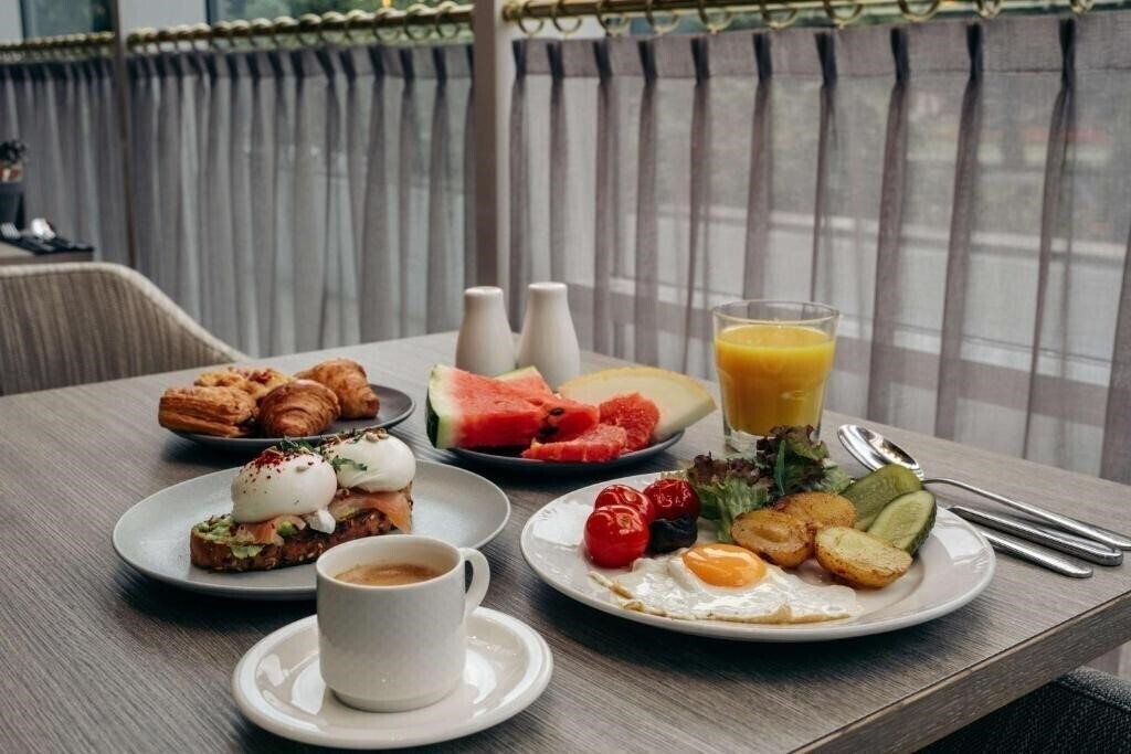 Апартаменти Reval Hotel Latvia 3*