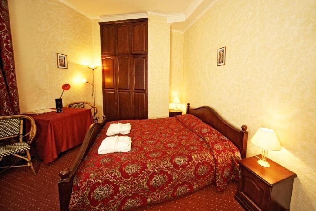 Территория Monte Kristo Hotel 4*
