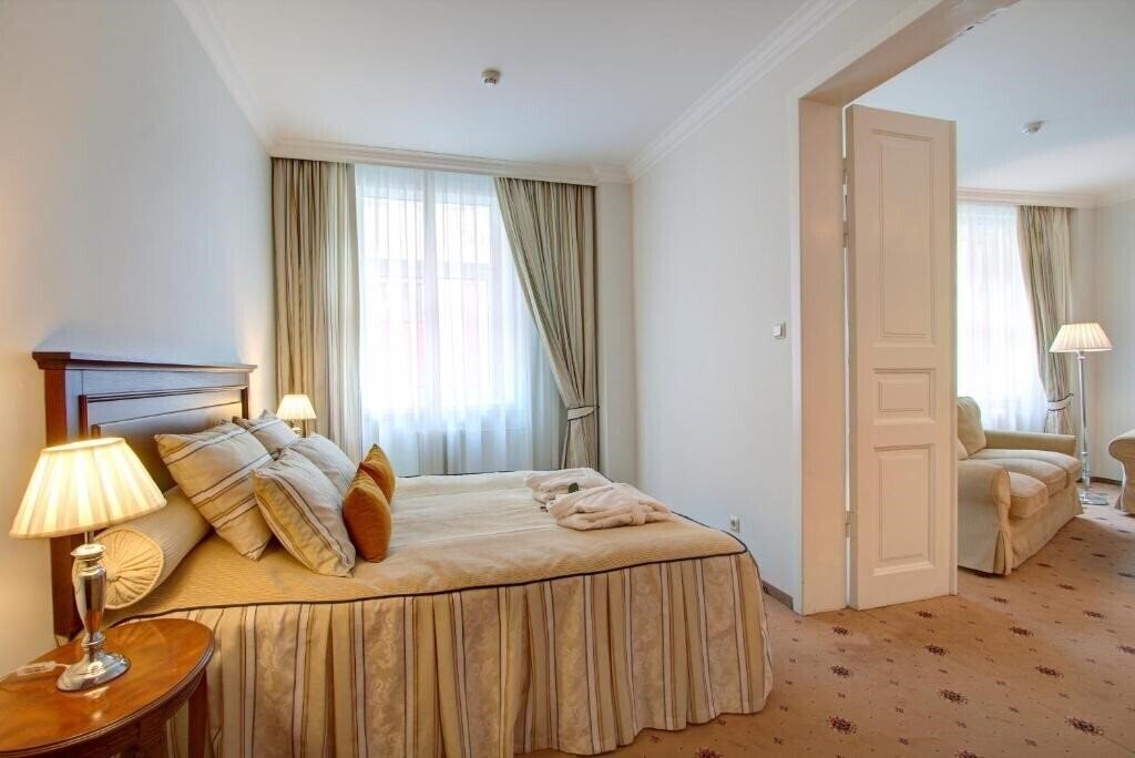 Картинка Radi Un Draugi 4*