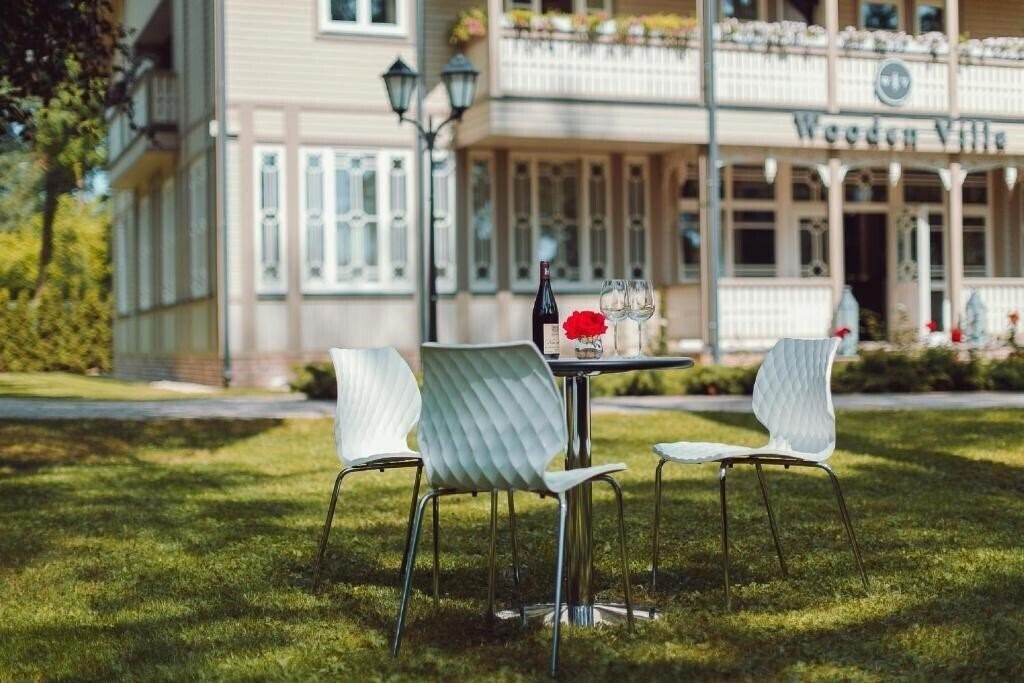 Територія Wooden Villa Aparthotel 5*
