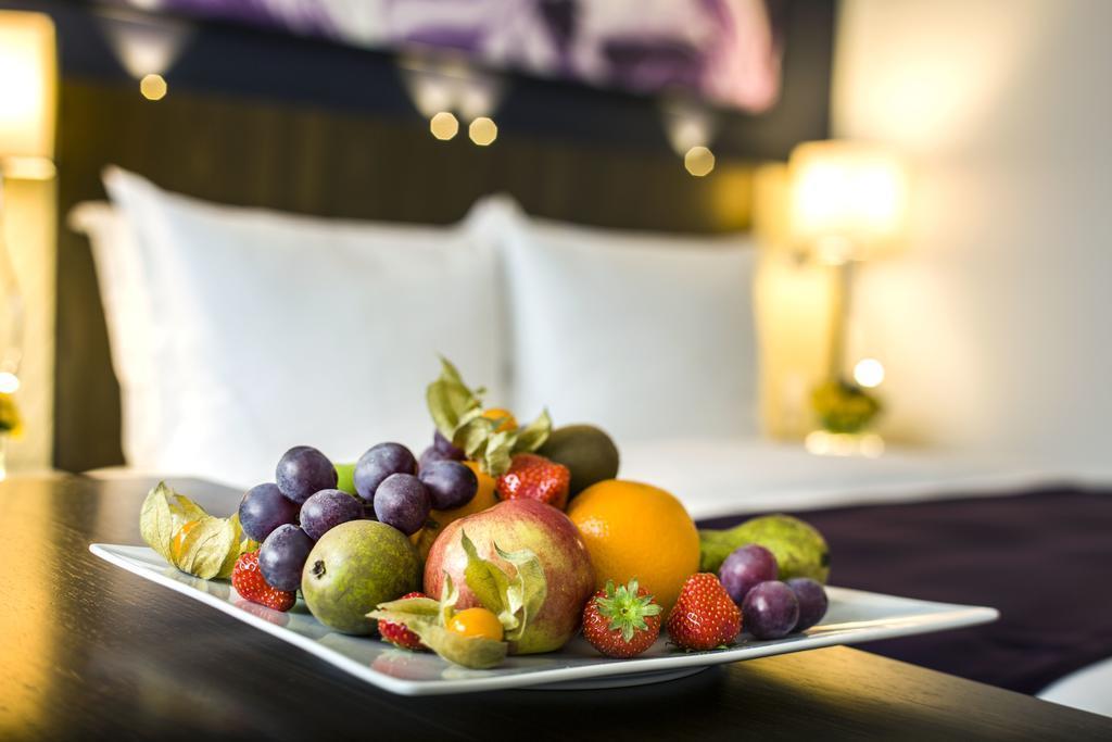 Територія Radisson Blu Hotel Lietuva 4*