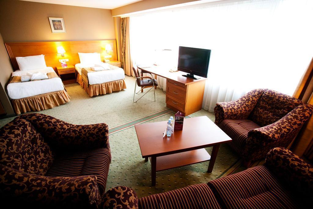 Апартаменты Crowne Plaza Vilnius 4*