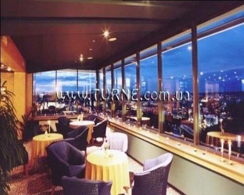 Отель Crowne Рlaza 4*