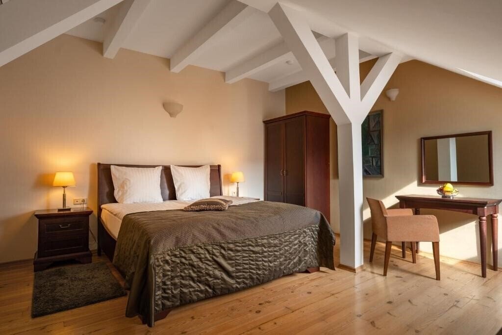 Фото Mabre Residence 4*