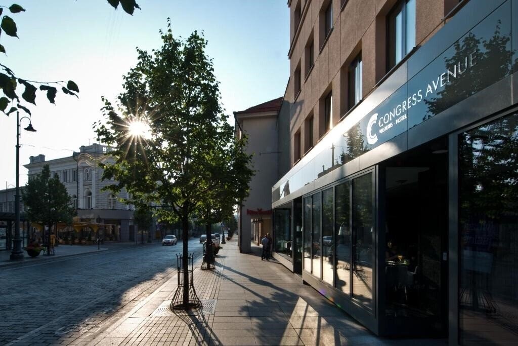 Территория Congress Avenue Hotel 4*