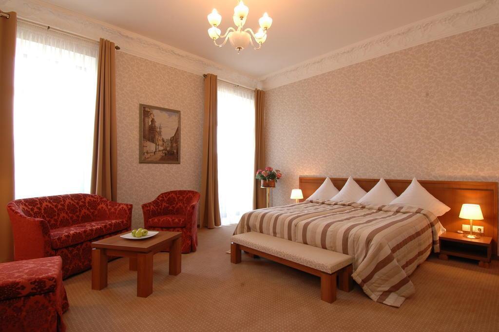 Панорама Artis Centrum Hotels 4*