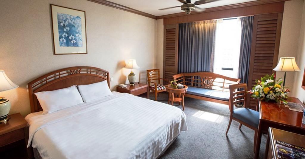 Готель Sabah Oriental Hotel 3*