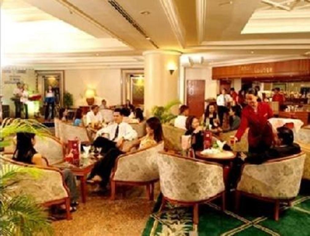 Вид Sabah Oriental Hotel 3*