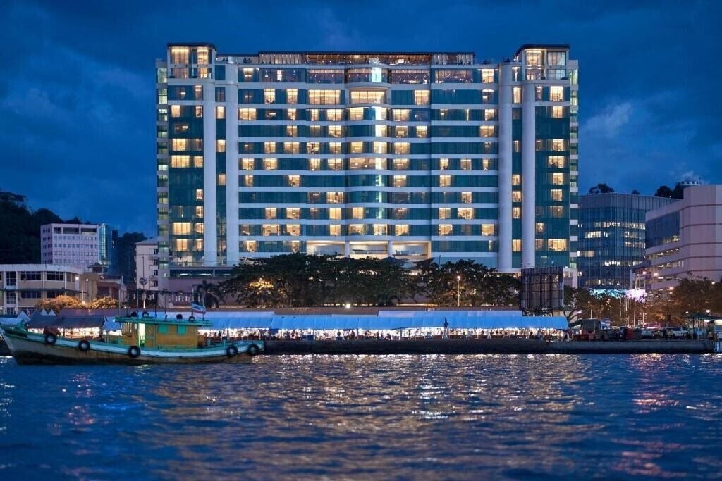 Вид Le Meridien 4*