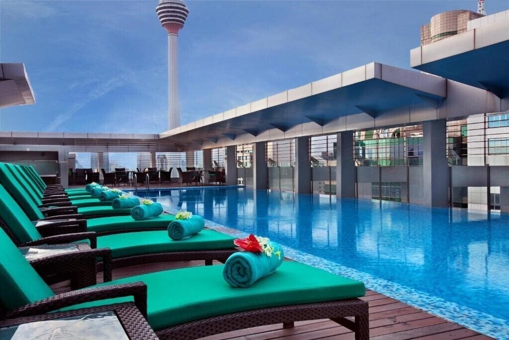 Фотография Park Royal Serviced Suites 5*