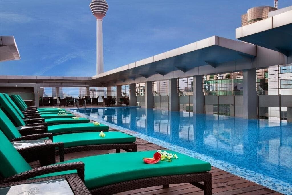 Картинка Park Royal Serviced Suites 5*
