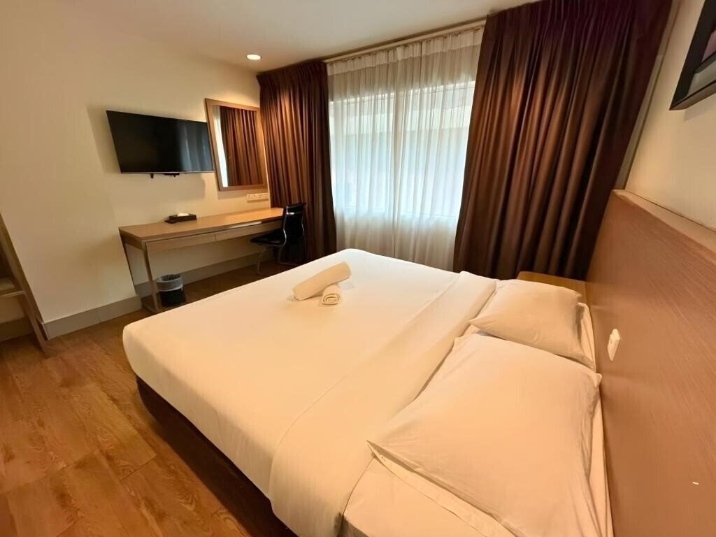 Территория Hotel Pudu Plaza 3*