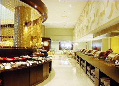 Территория Sunway Pyramid Hotel 4*