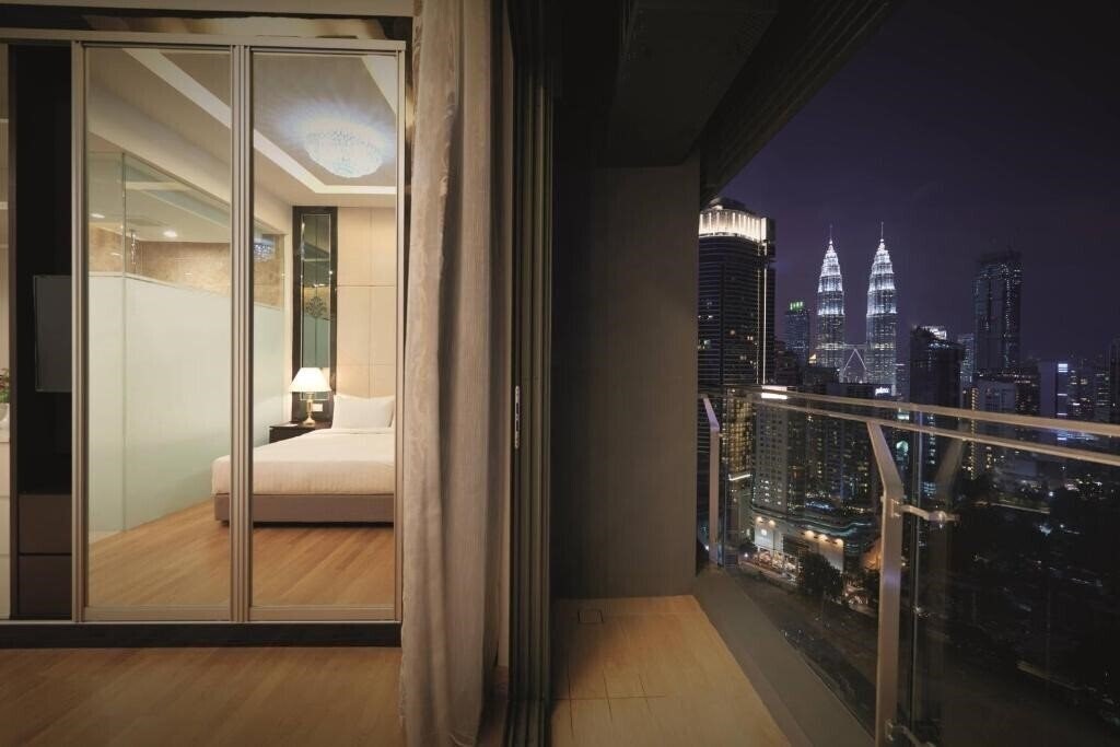 Вид Dorsett Residences Bukit Bintang Apartament 4*