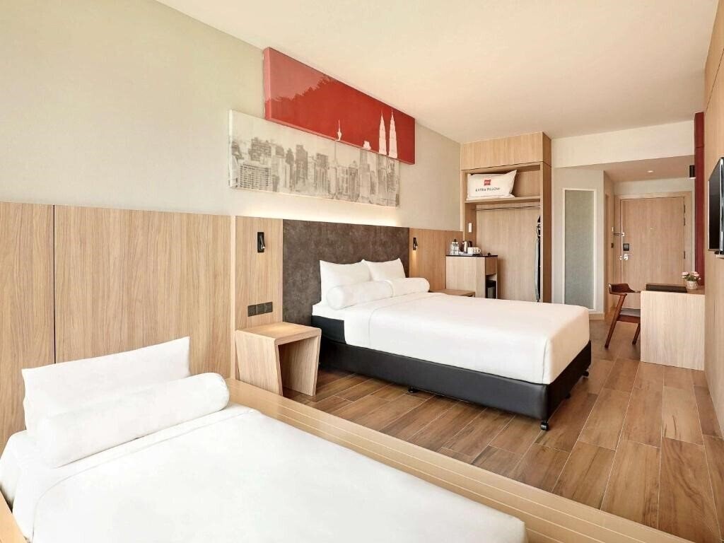 Панорама Ibis Hotel Klcc 4*