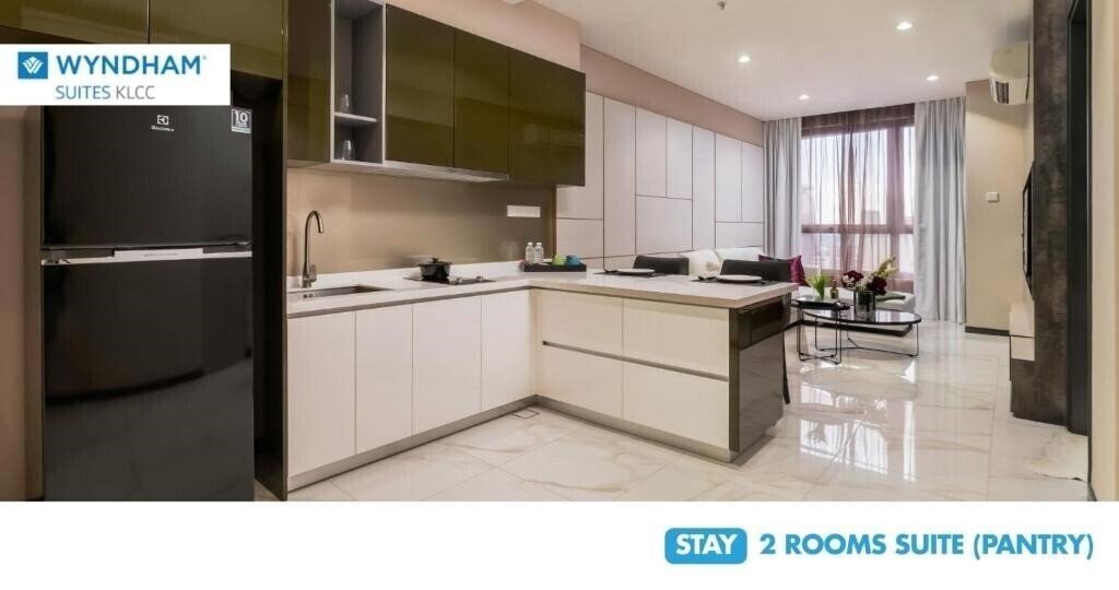 Територія Wyndham Suites Klcc 4*