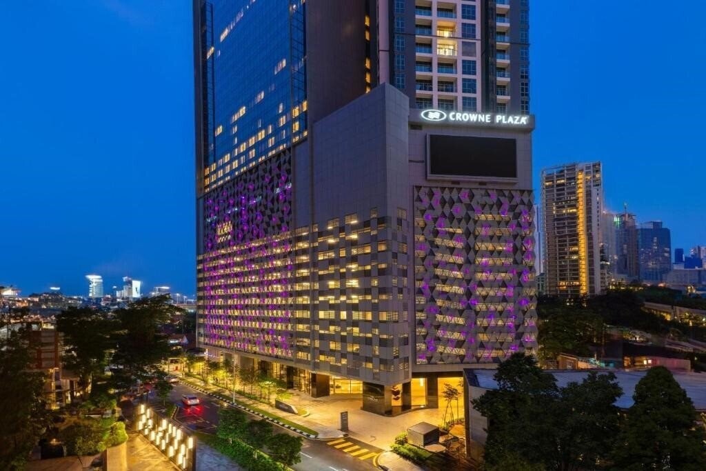 Территория Crowne Plaza Kuala Lumpur City Centre 5*
