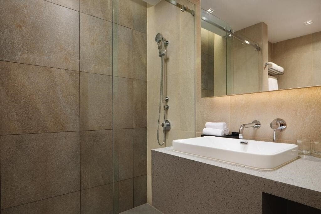 Панорама Four Points by Sheraton Chinatown 4*