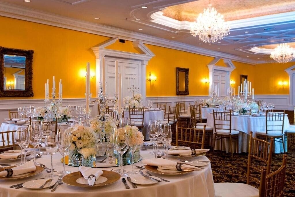 Территория The Ritz Carlton 5*