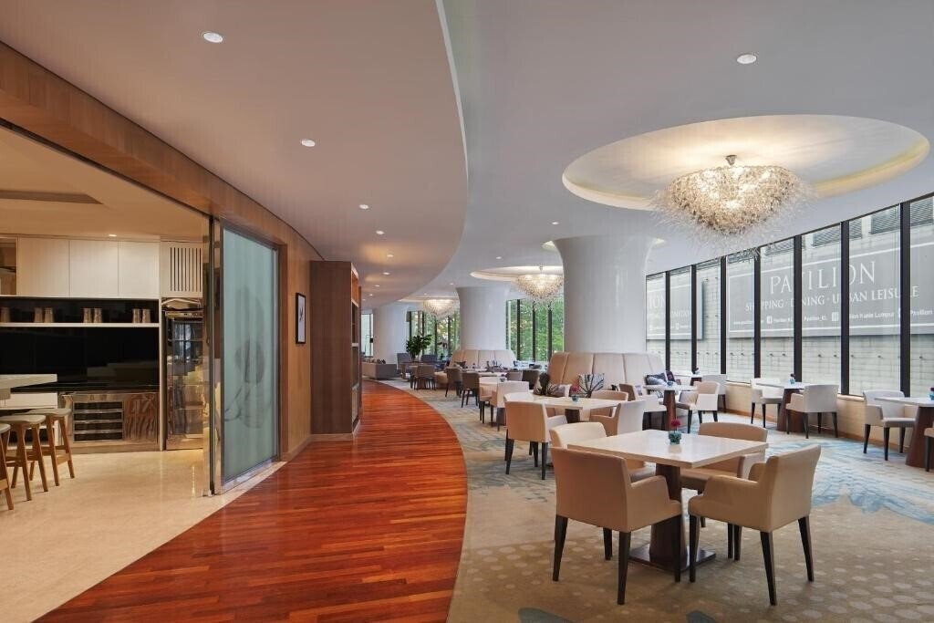 Отель The Westin Kuala Lumpur 5*