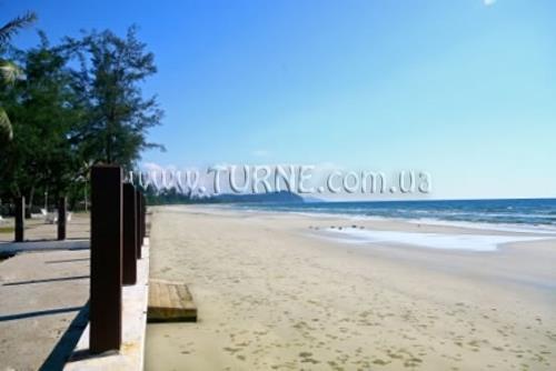 Апартаменти Tuaran Beach Resort 3*