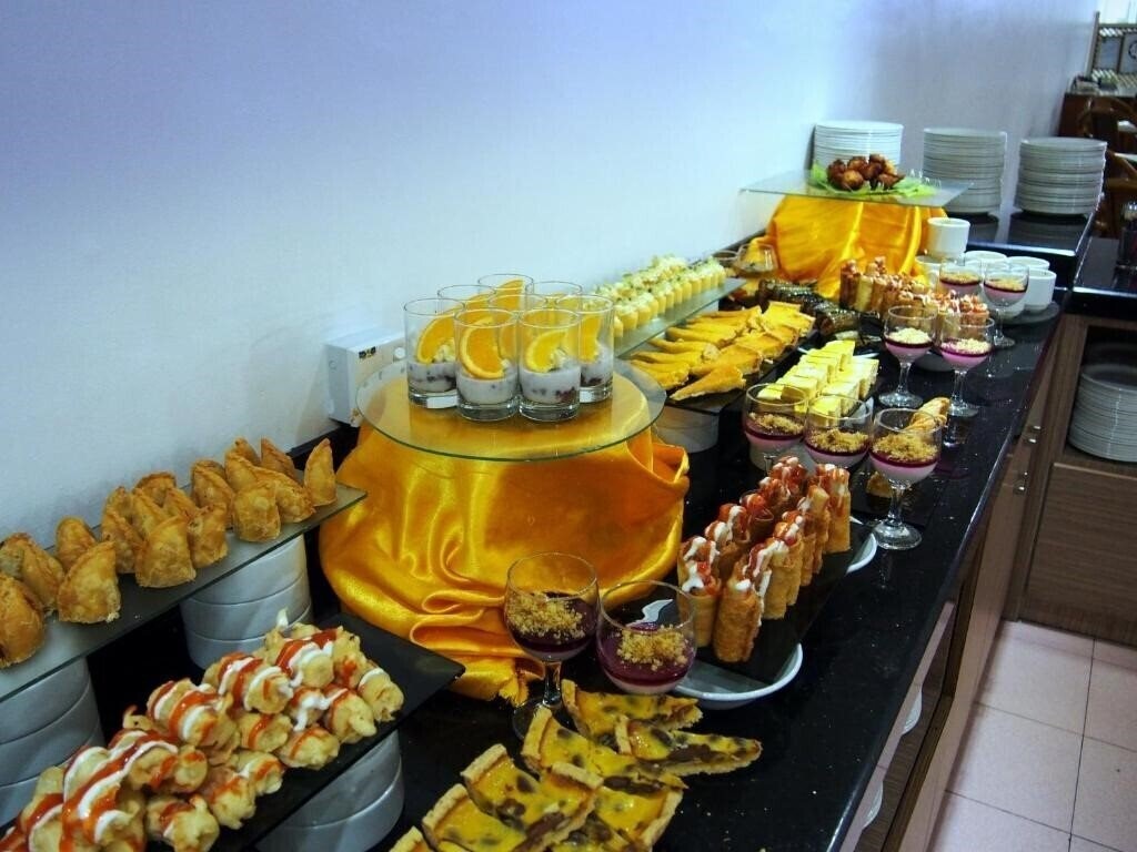 Апартаменты Grand Continental 2*