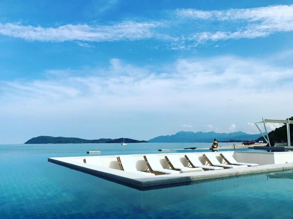 Апартаменти Dash Resort Langkawi 4*