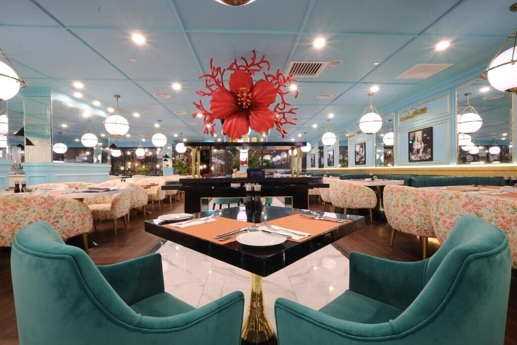 Вид The Riyaz Lavanya Langkawi 5*