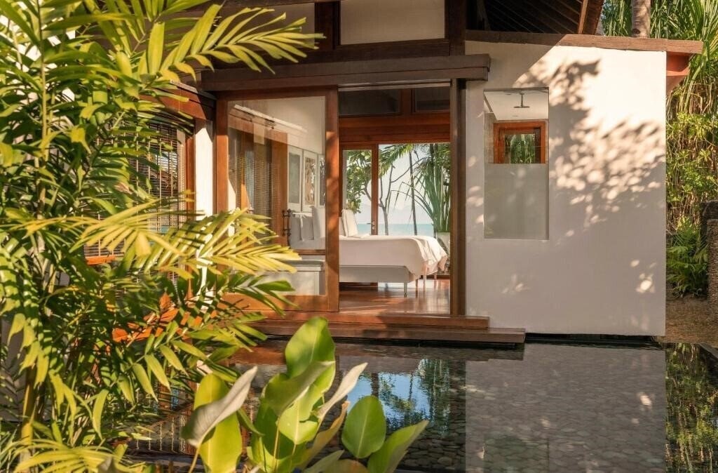 Апартаменты Four Seasons Resort 5*