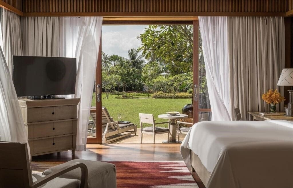 Панорама Four Seasons Resort 5*