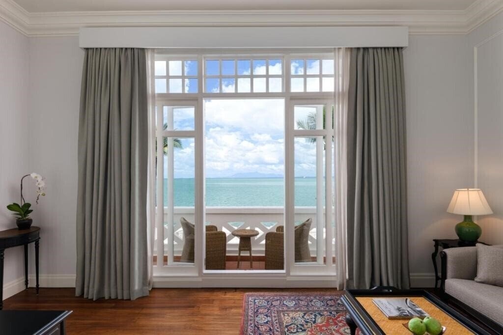 Фото Eastern & Oriental Hotel 4*