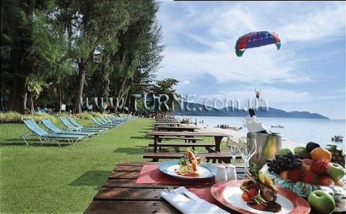 Панорама Holiday Inn Resort Ferringhi Tower 4*