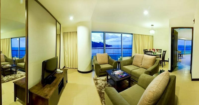 Вид Flamingo By The Beach Penang 4*