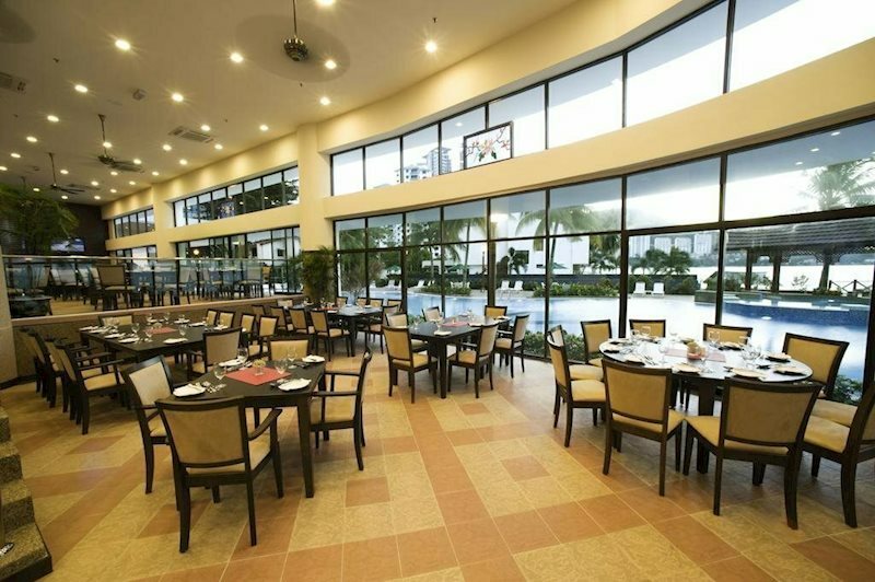 Територія Flamingo By The Beach Penang 4*