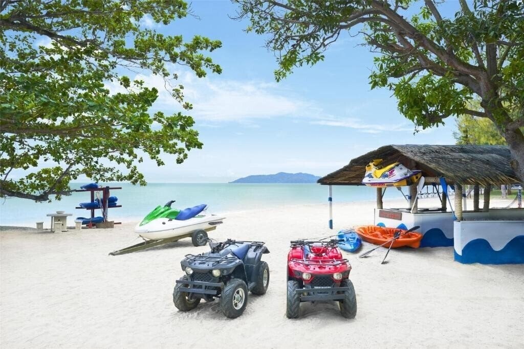 Зображення Swiss-Garden Beach Resort Damai Laut 4*