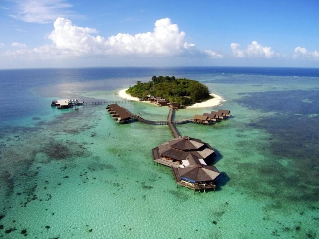Готель Lankayan Island Dive Resort 3*
