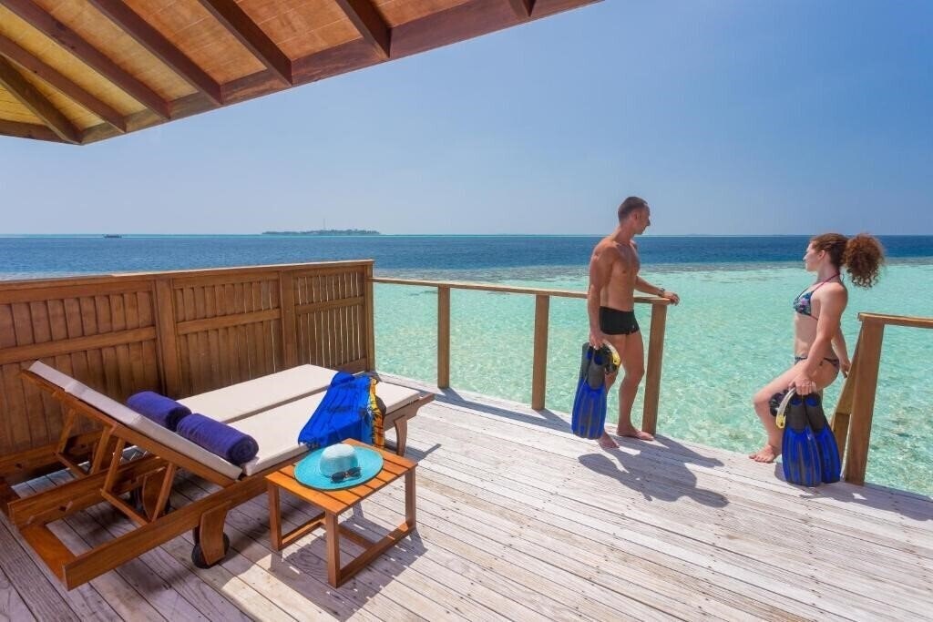 Апартаменты Vilamendhoo Island Resort 4*