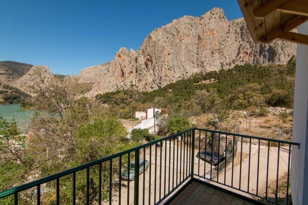 Картинка Drift Retreats & Cruises 3*